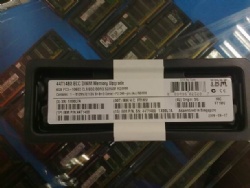 49Y1434/49Y1444	2 GB (1x 2 GB, 1Rx4, 1.5 V) PC3-10600 CL9 ECC DDR3 1333 MHz LP RDIMM